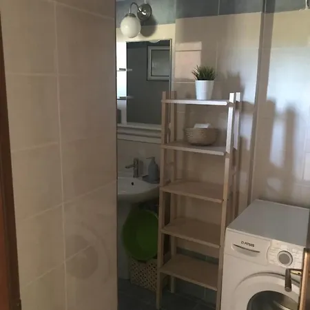 Minimal Aesthetic Appartement Fourka