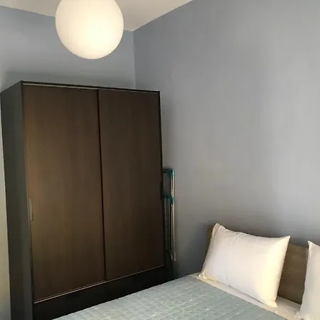 Apartment Minimal Aesthetic Fourka
